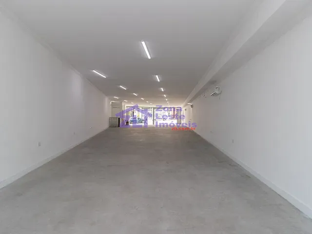 Loja com 450m², para alugar, no bairro Quarta Parada em São Paulo