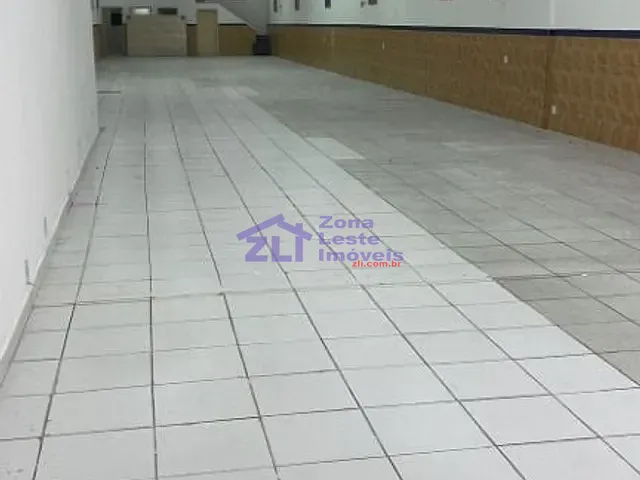 Loja com 400m², para alugar, no bairro Maranhão em São Paulo
