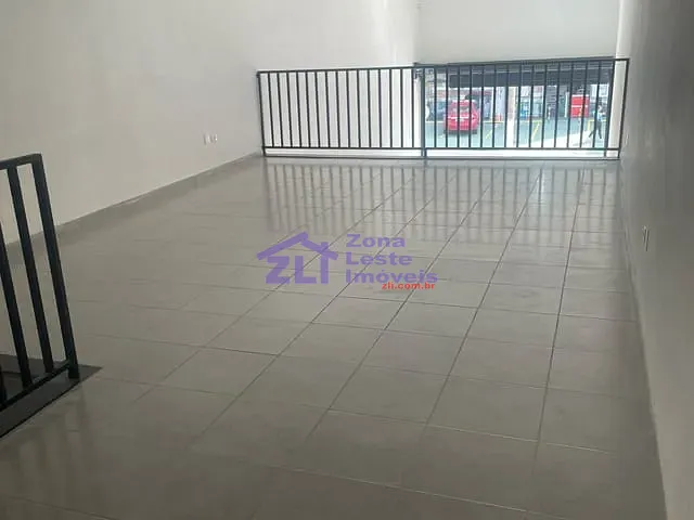Loja com 125m², para alugar, no bairro Vila Rica em São Paulo
