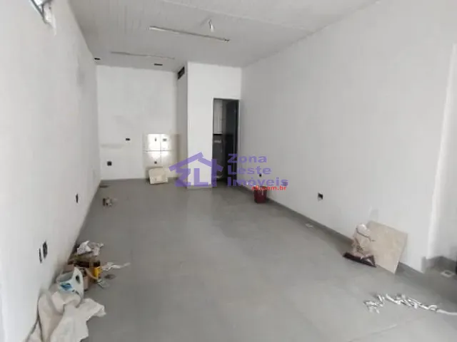 Loja com 35m², para alugar, no bairro Vila Regente Feijó em São Paulo