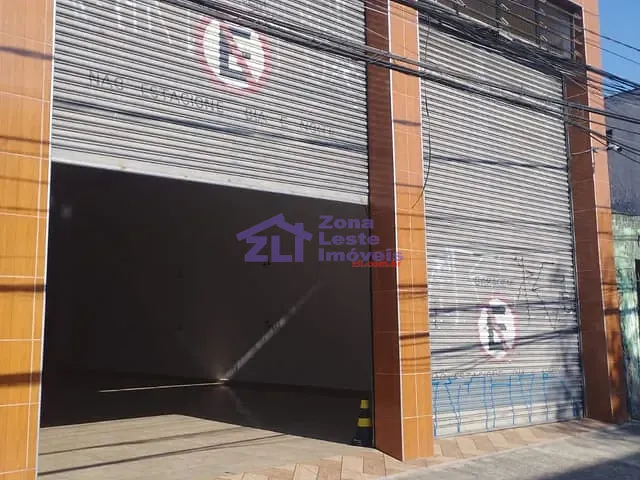 Loja com 300m², para alugar, no bairro Vila Paulo Silas em São Paulo