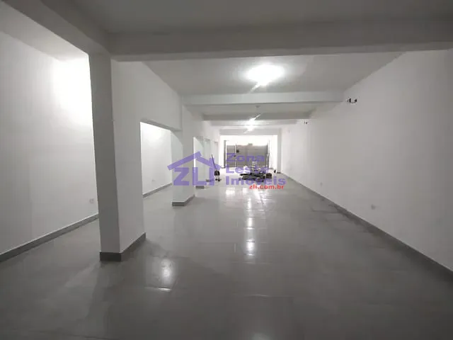 Loja com 200m², para alugar, no bairro Vila Gomes Cardim em São Paulo