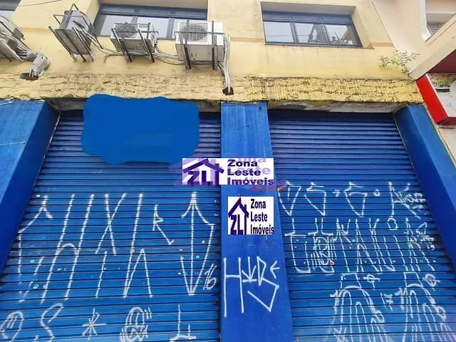 Loja com 303m², para alugar, no bairro Vila Carrão em São Paulo