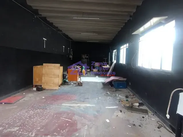 Loja com 110m², para alugar, no bairro Jardim Imperador (Zona Leste) em São Paulo