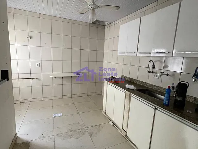 Loja com 400m², para alugar, no bairro Cidade Mãe do Céu em São Paulo
