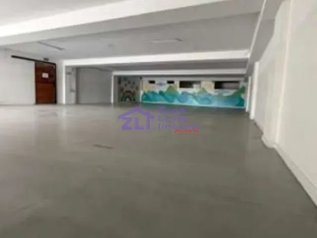 Loja com 206m², para alugar, no bairro Vila Invernada em São Paulo