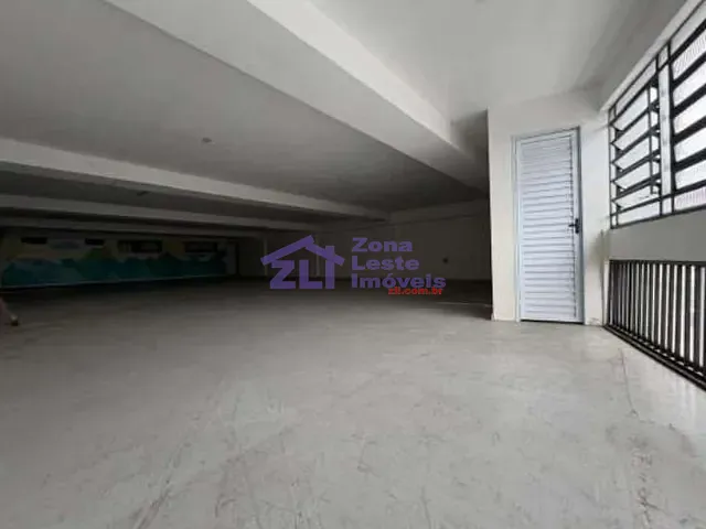 Loja com 206m², para alugar, no bairro Vila Invernada em São Paulo