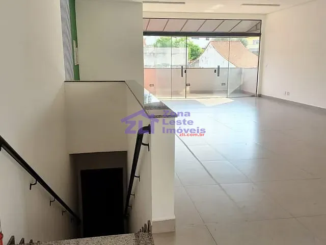 Sala com 190m², para alugar, no bairro Vila Antonina em São Paulo