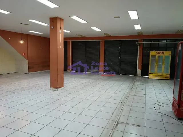 Loja com 560m², para alugar, no bairro Vila Primavera em São Paulo