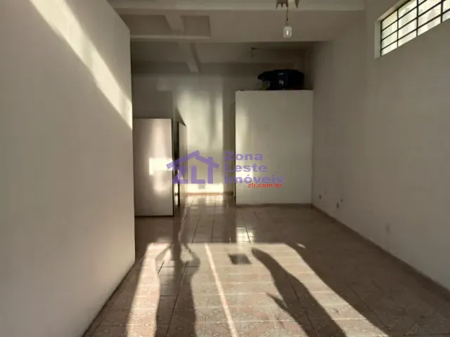 Loja com 100m², para alugar, no bairro Jardim Sapopemba em São Paulo