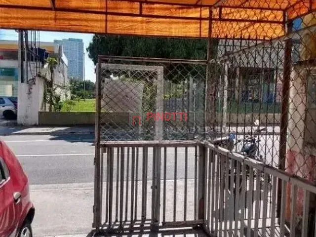 Loja à venda ou para alugar, no bairro Vila Baeta Neves em São Bernardo do Campo
