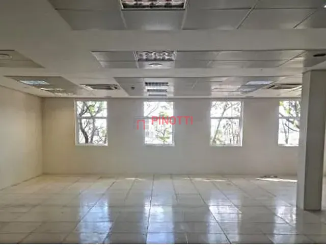 Loja para alugar, no bairro Anchieta em São Bernardo do Campo