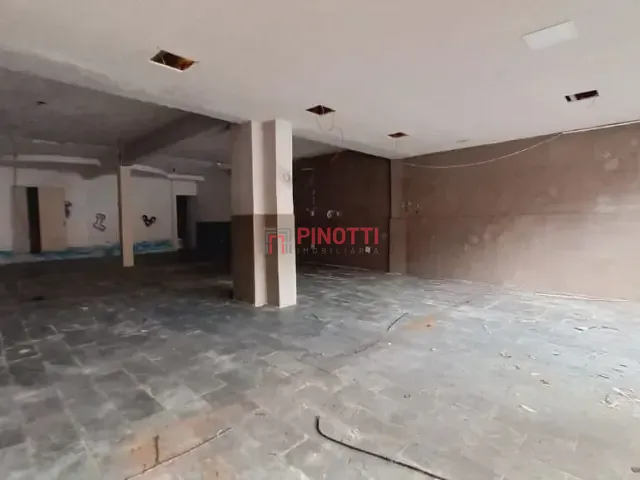 Loja para alugar, no bairro Ferrazópolis em São Bernardo do Campo