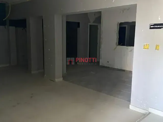 Loja para alugar, no bairro Jardim em Santo André