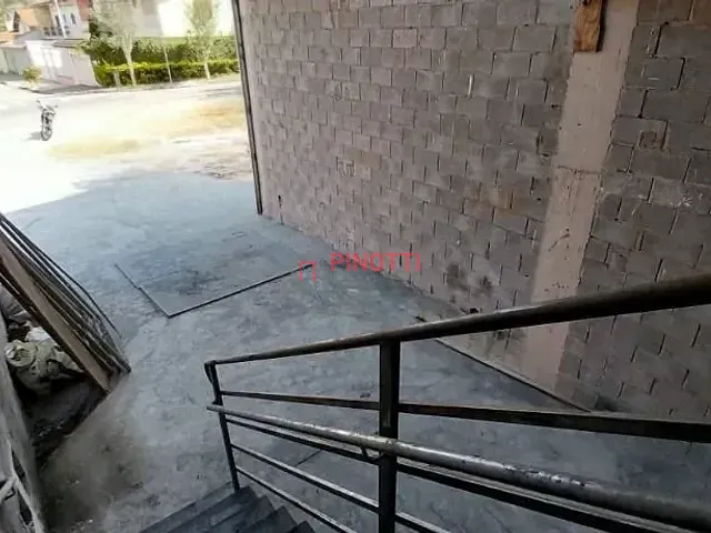 Loja para alugar, no bairro Parque dos Pássaros em São Bernardo do Campo