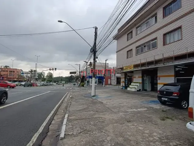 Loja para alugar, no bairro Assunção em São Bernardo do Campo