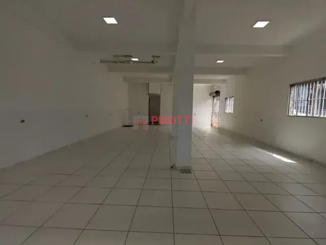Loja para alugar, no bairro Alves Dias em São Bernardo do Campo