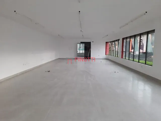 Loja para alugar, no bairro Jardim do Mar em São Bernardo do Campo