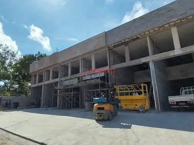 Loja para alugar, no bairro Parque dos Pássaros em São Bernardo do Campo