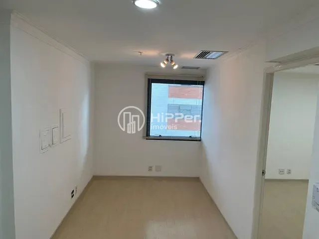 Conjunto comercial com 35m², à venda ou para alugar, no bairro Cidade Monções em São Paulo