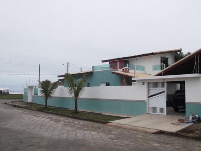 Casa no Litoral à venda 4 Quartos, 4 Suítes, 5 Vagas, 220M², Gaivota, Itanhaem  - SP