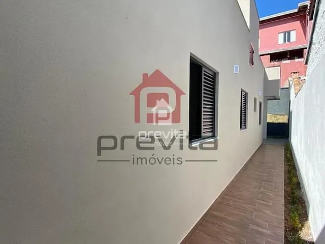 Casa com 250m² 3 quartos e 2 banheiros, à venda, no bairro Jardim Santa Tereza em Taubaté