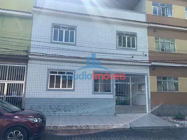 Apartamento com 167m² 5 quartos e 2 banheiros, à venda, no bairro Vila Nova em Barra Mansa