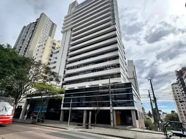 Prédio com 182m², à venda, no bairro Bigorrilho em Curitiba