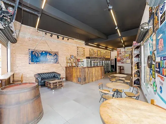 Loja com 120m², à venda, no bairro Portão em Curitiba