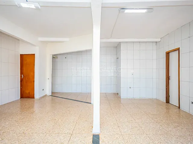 Loja com 50m², para alugar, no bairro Maracanã em Colombo