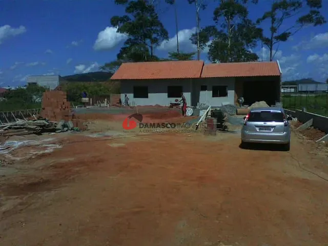 Casa com 100m² 3 quartos e 1 banheiro, à venda, no bairro Balneário Barra Velha em Barra Velha