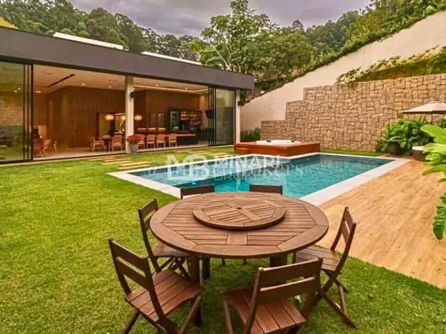 Casa com 1288m² 5 quartos e 7 banheiros, à venda, no bairro Residencial Tamboré em Barueri