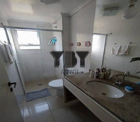 Apartamento à venda com 2 quartos, 75m² - Foto 13