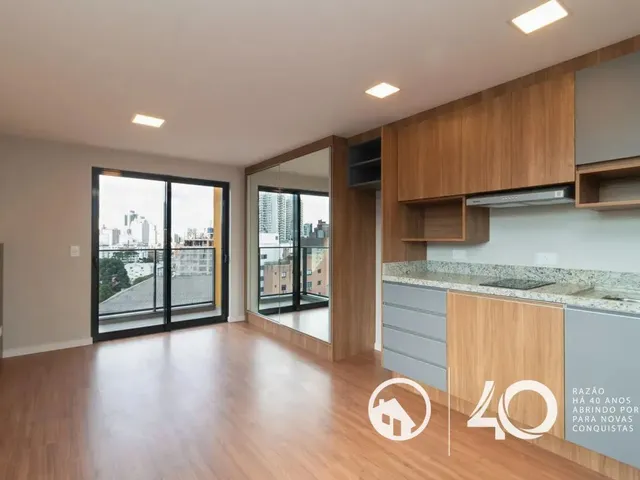 Outro 1 quarto e 1 banheiro, para alugar, no bairro Água Verde em Curitiba