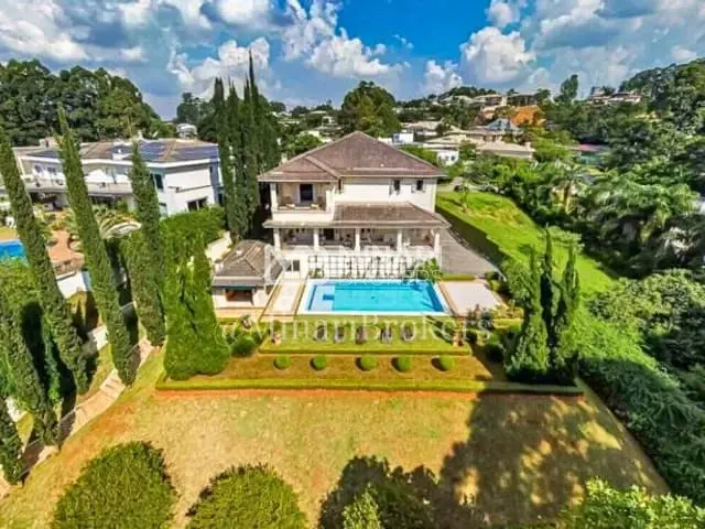 Casa com 2650m² 4 quartos e 5 banheiros, à venda, no bairro Residencial Tamboré em Barueri