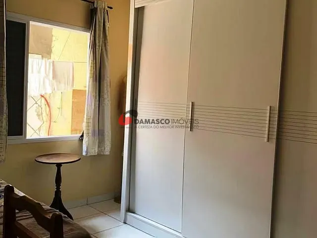 Casa com 140m² 2 quartos e 1 banheiro, à venda, no bairro Real em Praia Grande