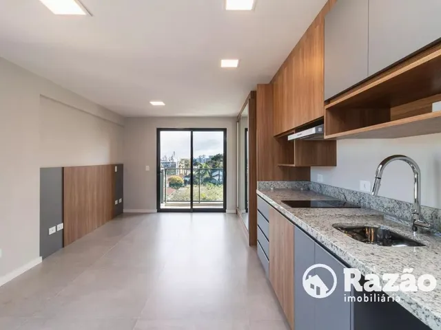 Outro 1 quarto e 1 banheiro, para alugar, no bairro Água Verde em Curitiba