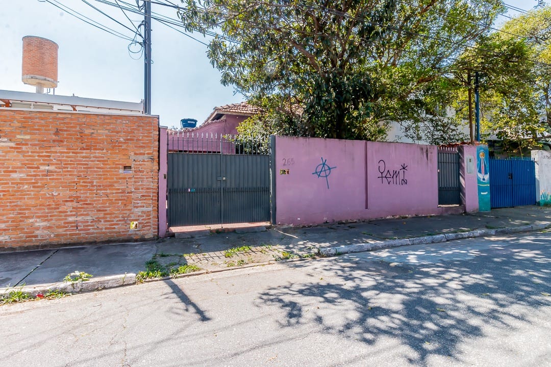 Casa de vila para venda em Vila Pirajussara com 4 quartos, sendo 2 suítes, 265m²
