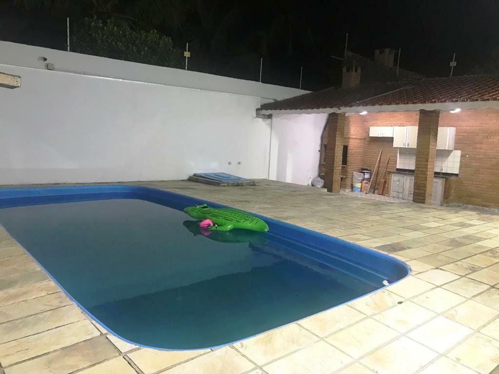 Casa no Litoral à venda 4 Quartos, 1 Suíte, 5 Vagas, 200M², Balneário Gaivotas, Itanhaém - SP
