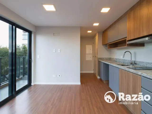 Outro 1 quarto e 1 banheiro, para alugar, no bairro Água Verde em Curitiba