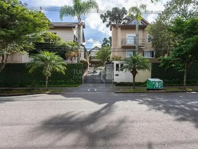 Outro com 282m² 4 quartos e 3 banheiros, à venda, no bairro Bom Retiro em Curitiba