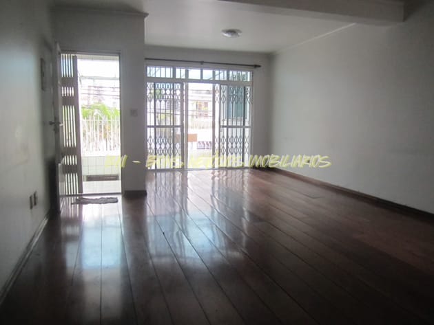 Sobrado, 3 quartos, 330 m² - Foto 2