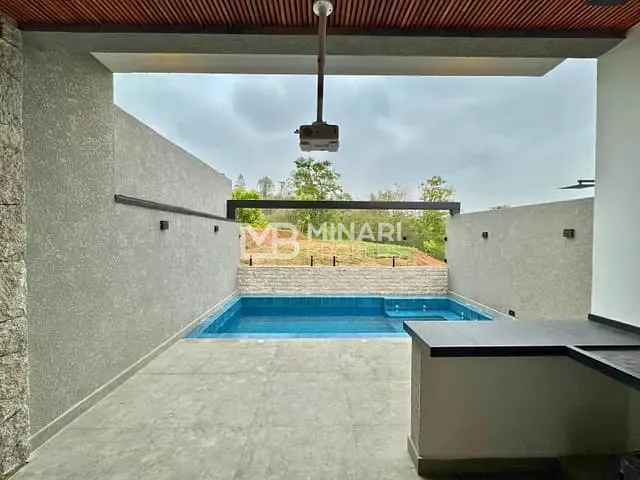 Casa 3 quartos e 3 banheiros, à venda, no bairro Villas do Jaguari em Santana de Parnaíba