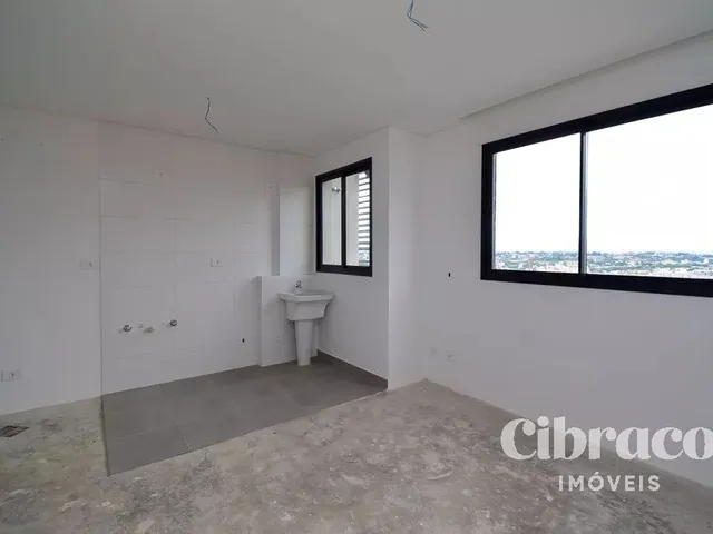 Outro 1 quarto e 1 banheiro, para alugar, no bairro Centro em Curitiba