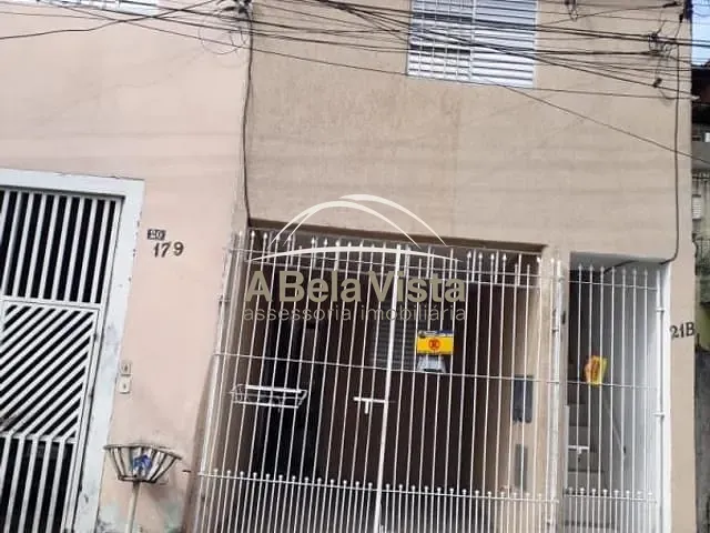 Casa com 126m² 4 quartos e 2 banheiros, à venda, no bairro Padroeira em Osasco