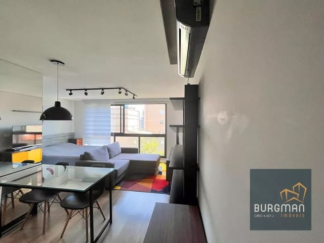Outro 1 quarto e 1 banheiro, para alugar, no bairro Alto da Glória em Curitiba