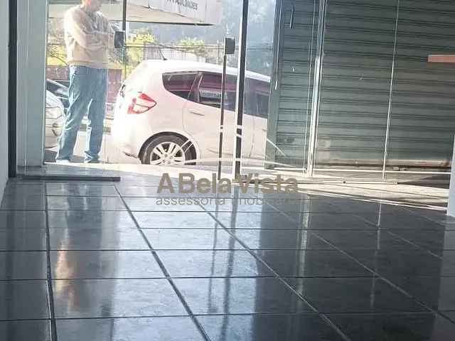 Box/Garagem com 260m² 5 quartos e 4 banheiros, à venda, no bairro Centro em Osasco