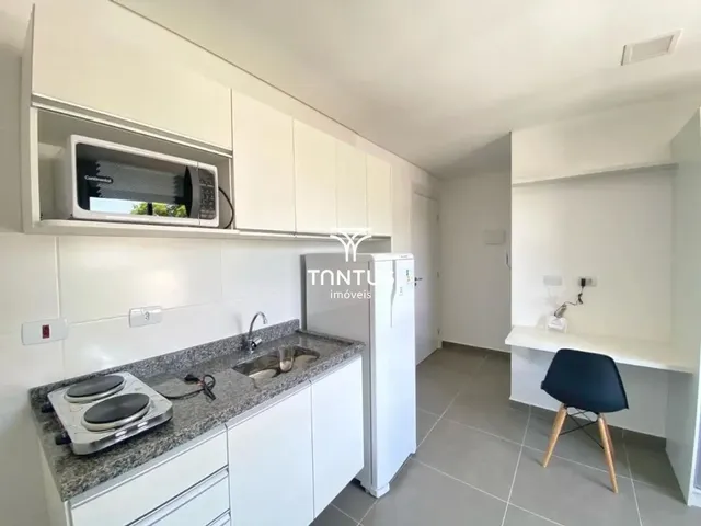 Outro 1 quarto e 1 banheiro, para alugar, no bairro Rebouças em Curitiba