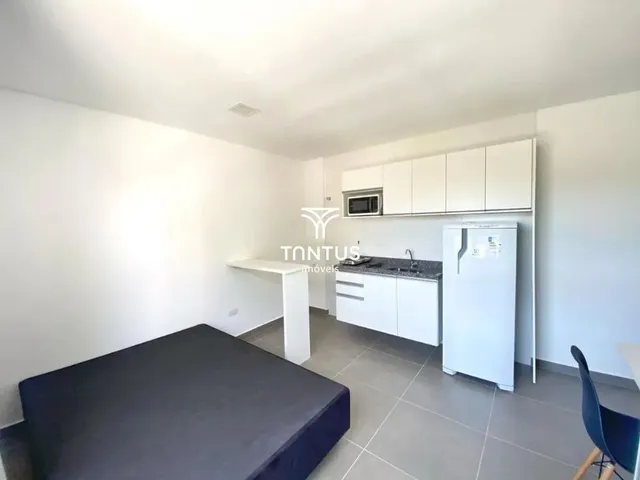 Outro 1 quarto e 1 banheiro, para alugar, no bairro Rebouças em Curitiba