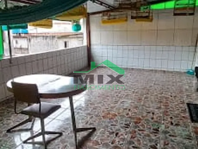 Casa com 510m² 4 quartos e 2 banheiros, à venda, no bairro Campanário em Diadema